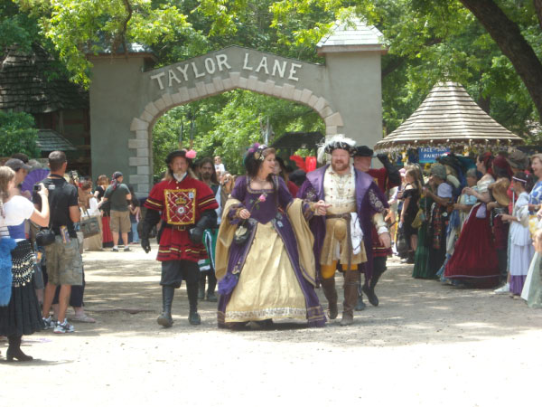 Parade 13